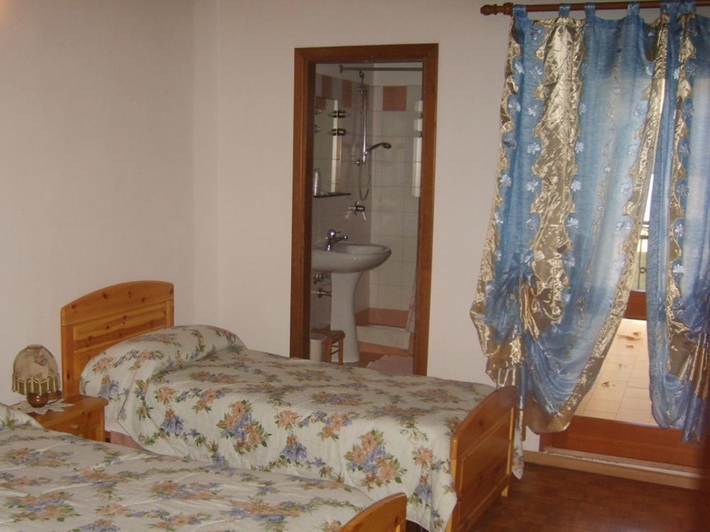 Antico Albergo Sant'Antonio Fonzaso Dış mekan fotoğraf