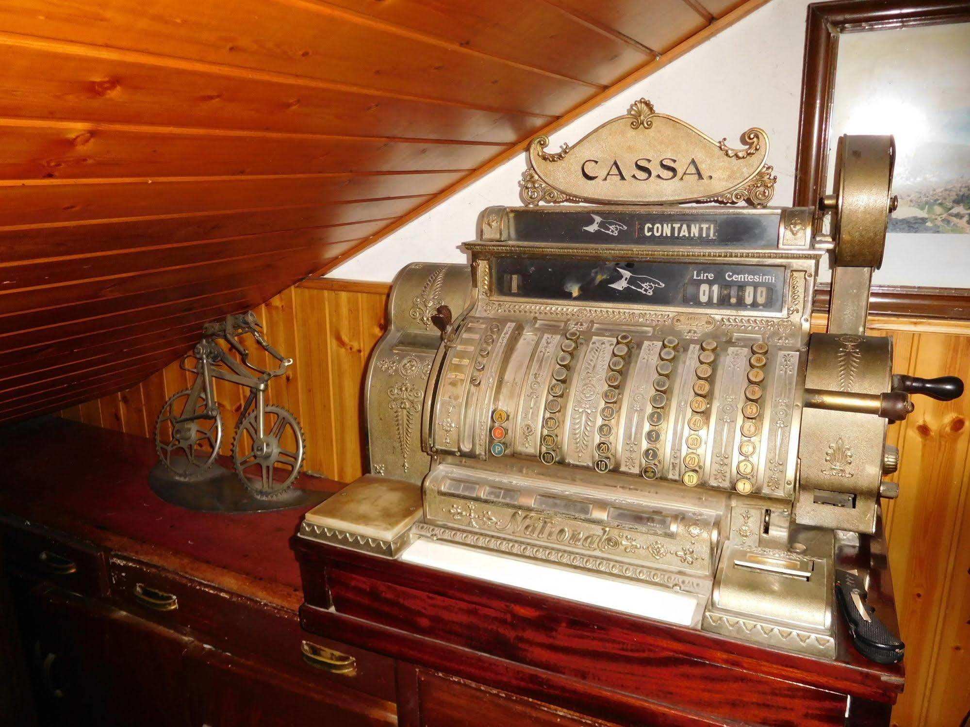 Antico Albergo Sant'Antonio Fonzaso Dış mekan fotoğraf