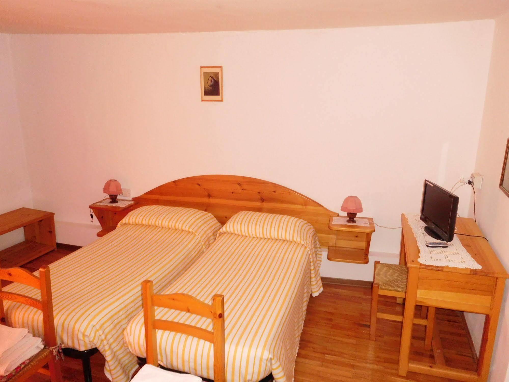 Antico Albergo Sant'Antonio Fonzaso Dış mekan fotoğraf