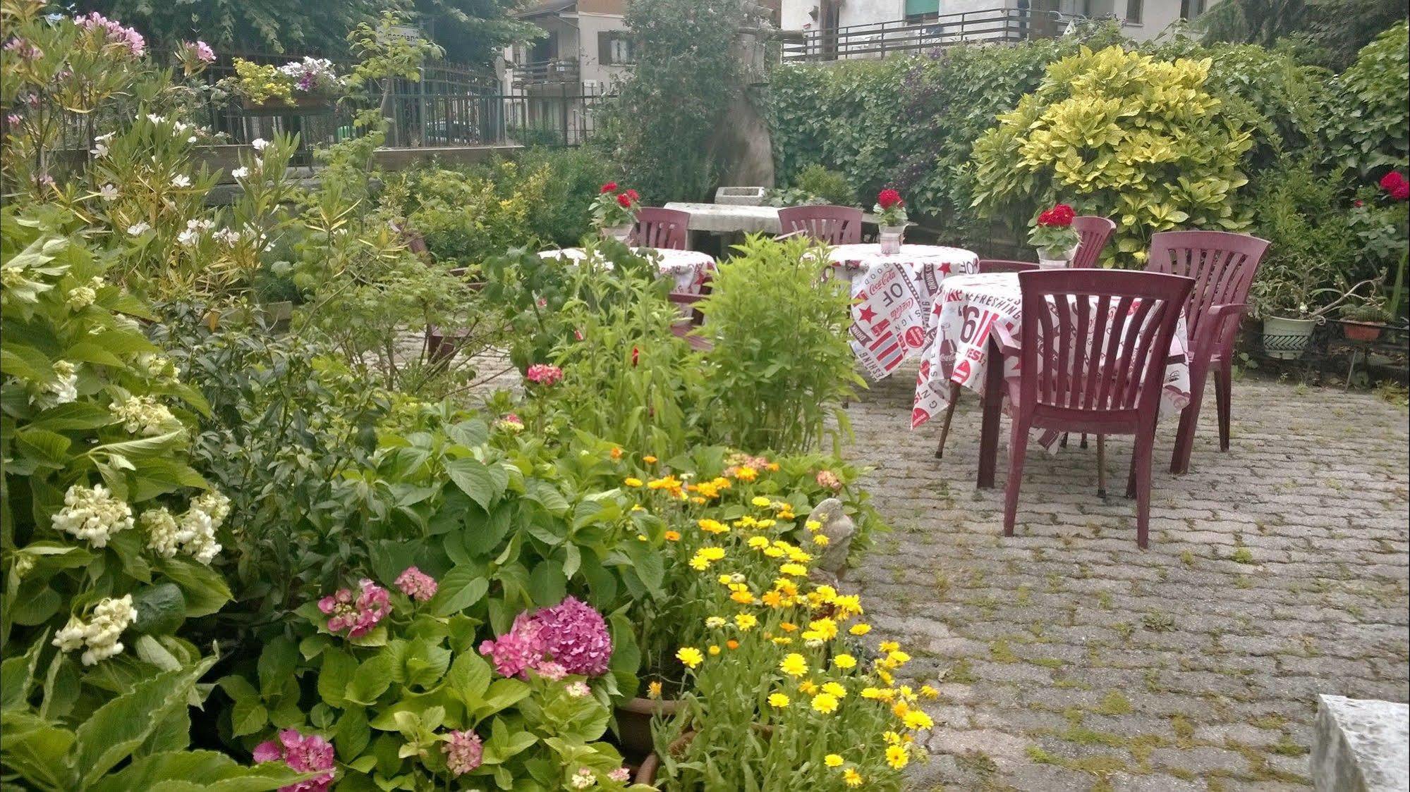 Antico Albergo Sant'Antonio Fonzaso Dış mekan fotoğraf